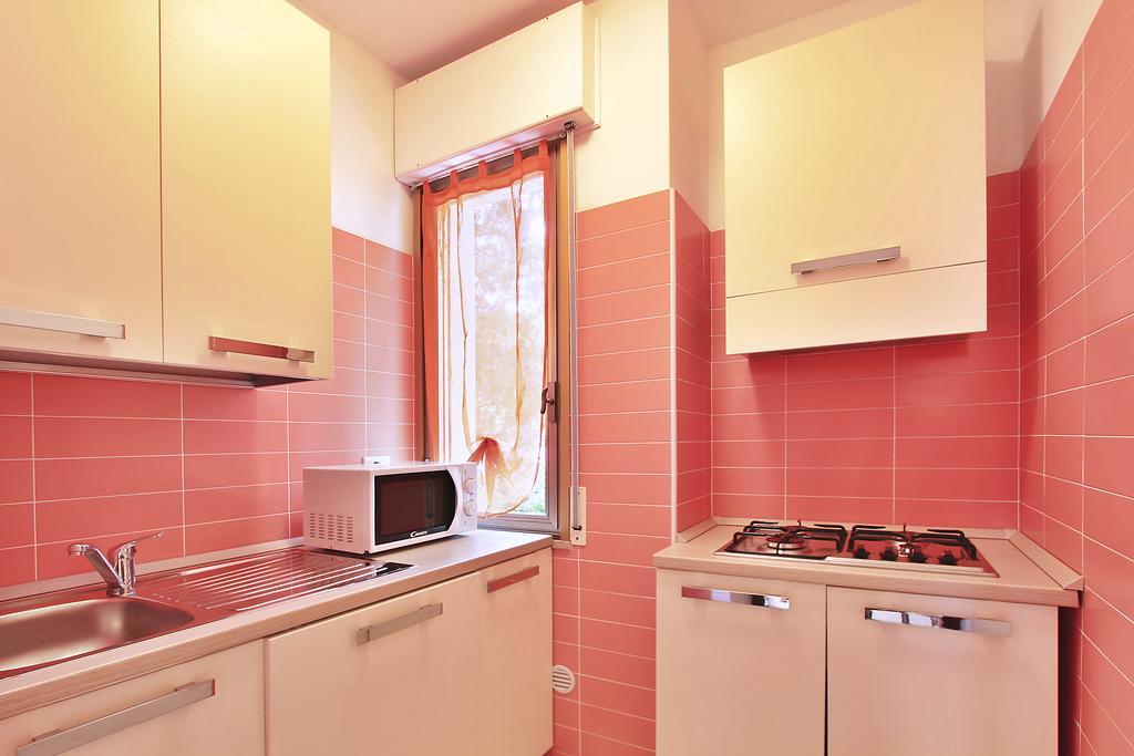 Residenza Ibsen Apartment Lignano Sabbiadoro Room photo